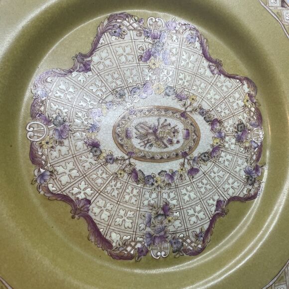 WL 1895 (Wong Lee) Decorative Medallion Wall Plate Crazing Designs Hand painted - Picture 2 of 8